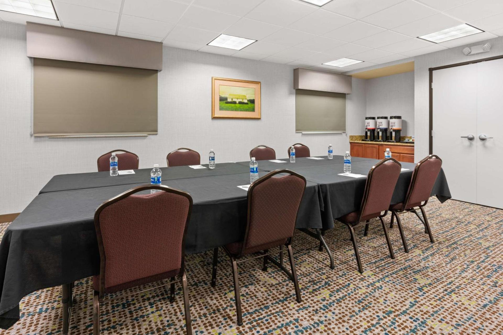 Hampton Inn & Suites Burlington photo 24