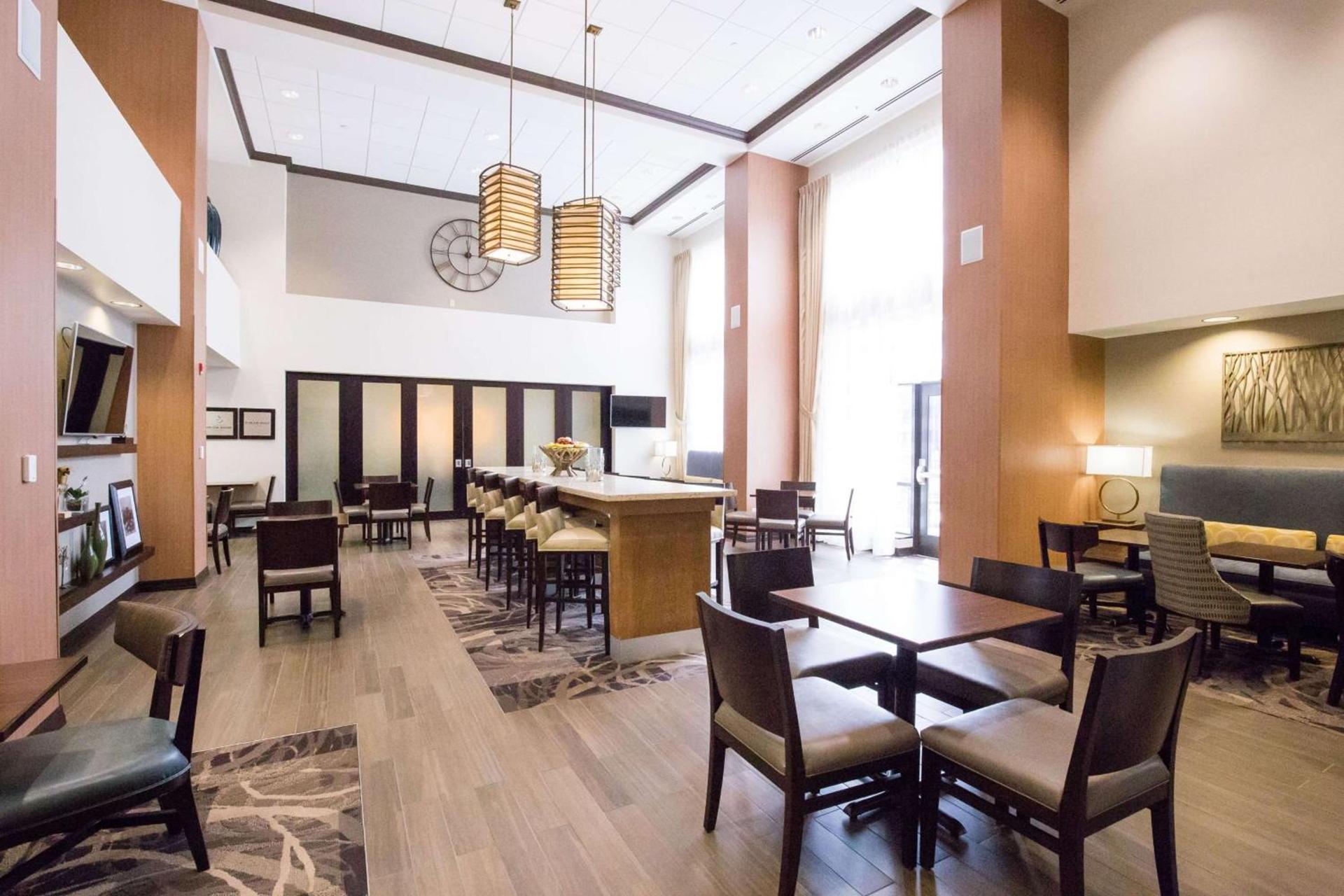 Hampton Inn & Suites - Pittsburgh/Harmarville, PA photo 15