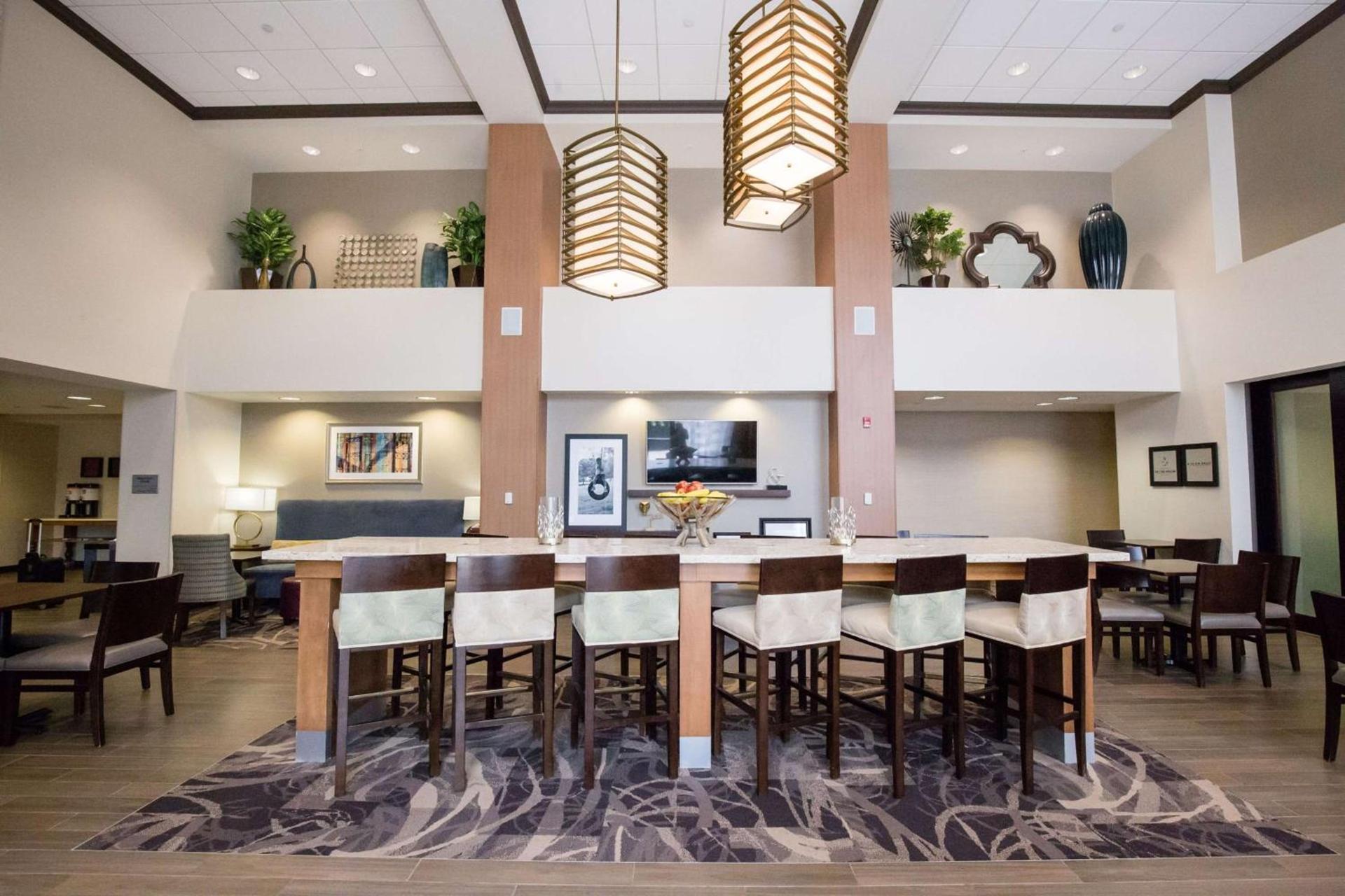 Hampton Inn & Suites - Pittsburgh/Harmarville, PA photo 19