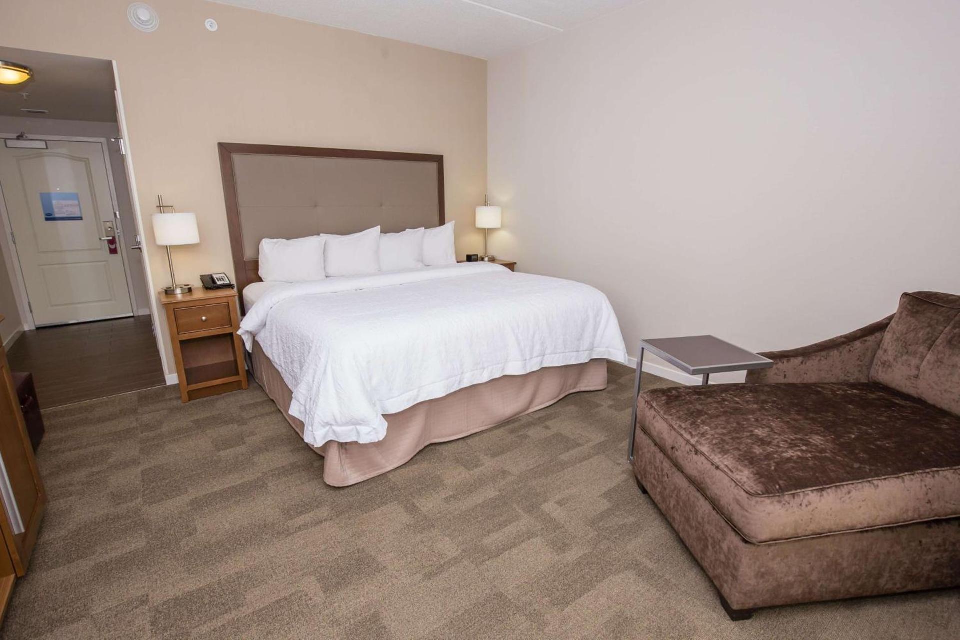 Hampton Inn & Suites - Pittsburgh/Harmarville, PA photo 25