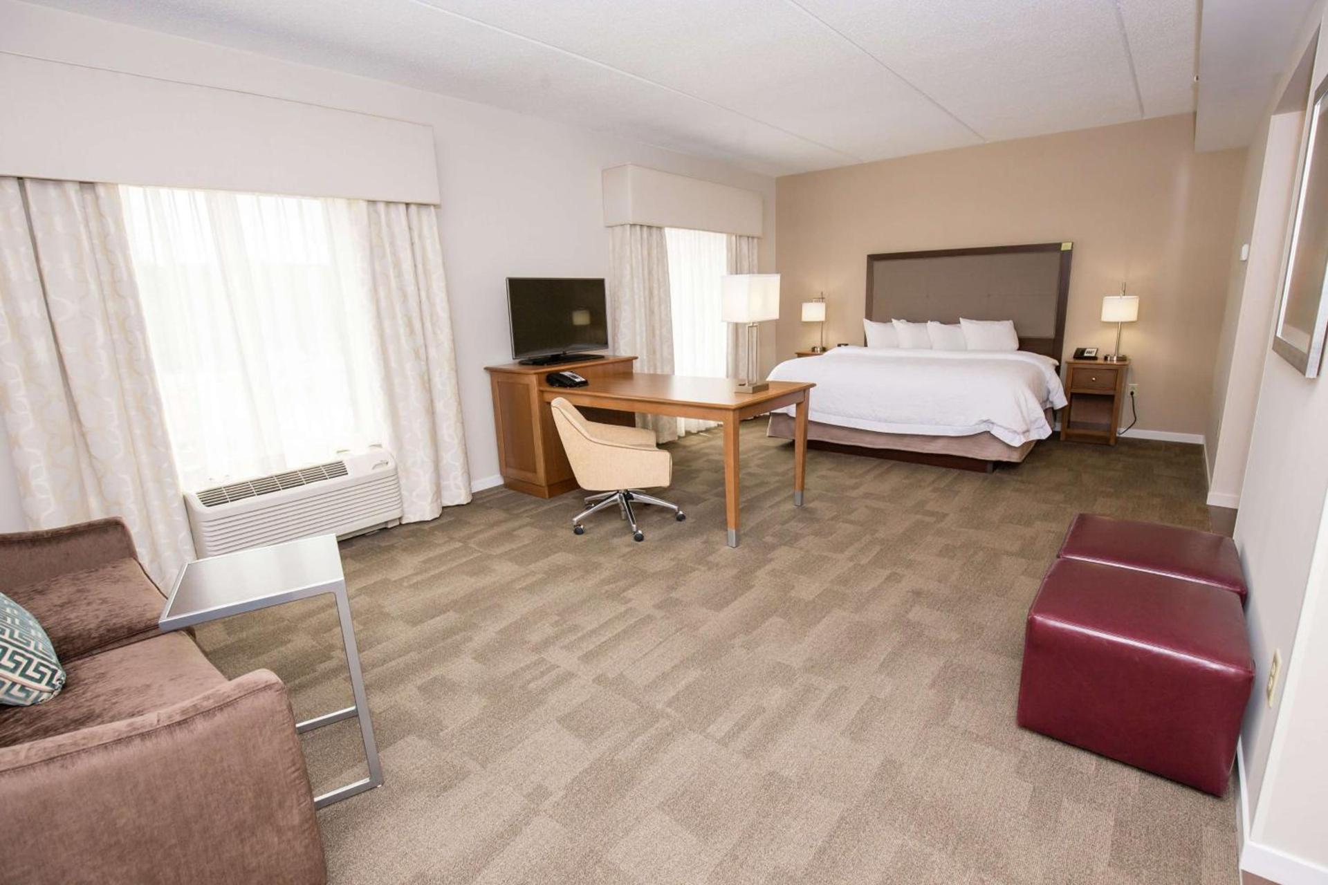 Hampton Inn & Suites - Pittsburgh/Harmarville, PA photo 38