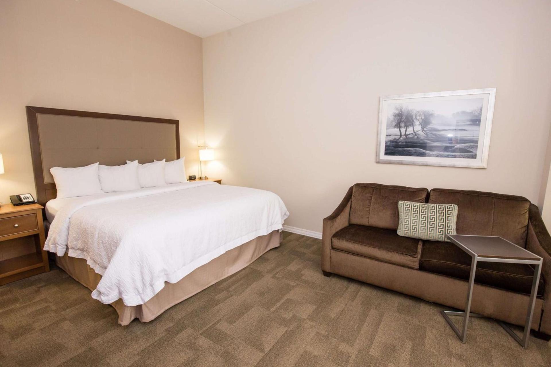 Hampton Inn & Suites - Pittsburgh/Harmarville, PA photo 44