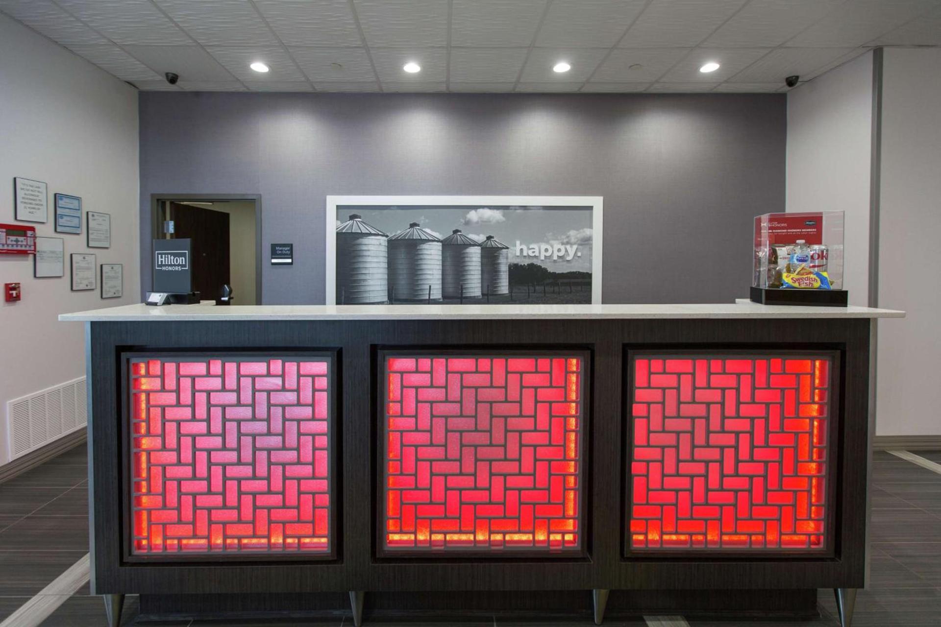 Hampton Inn & Suites Stroud photo 4