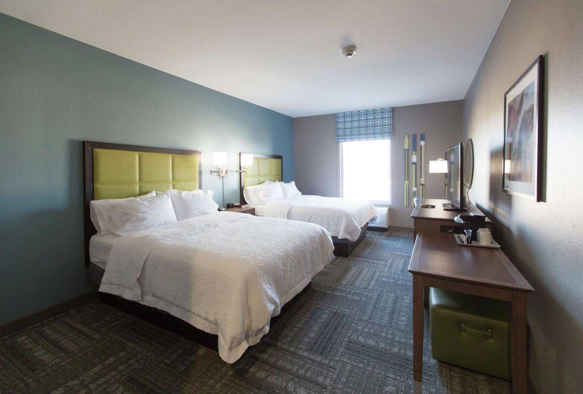 Hampton Inn & Suites Stroud photo 27