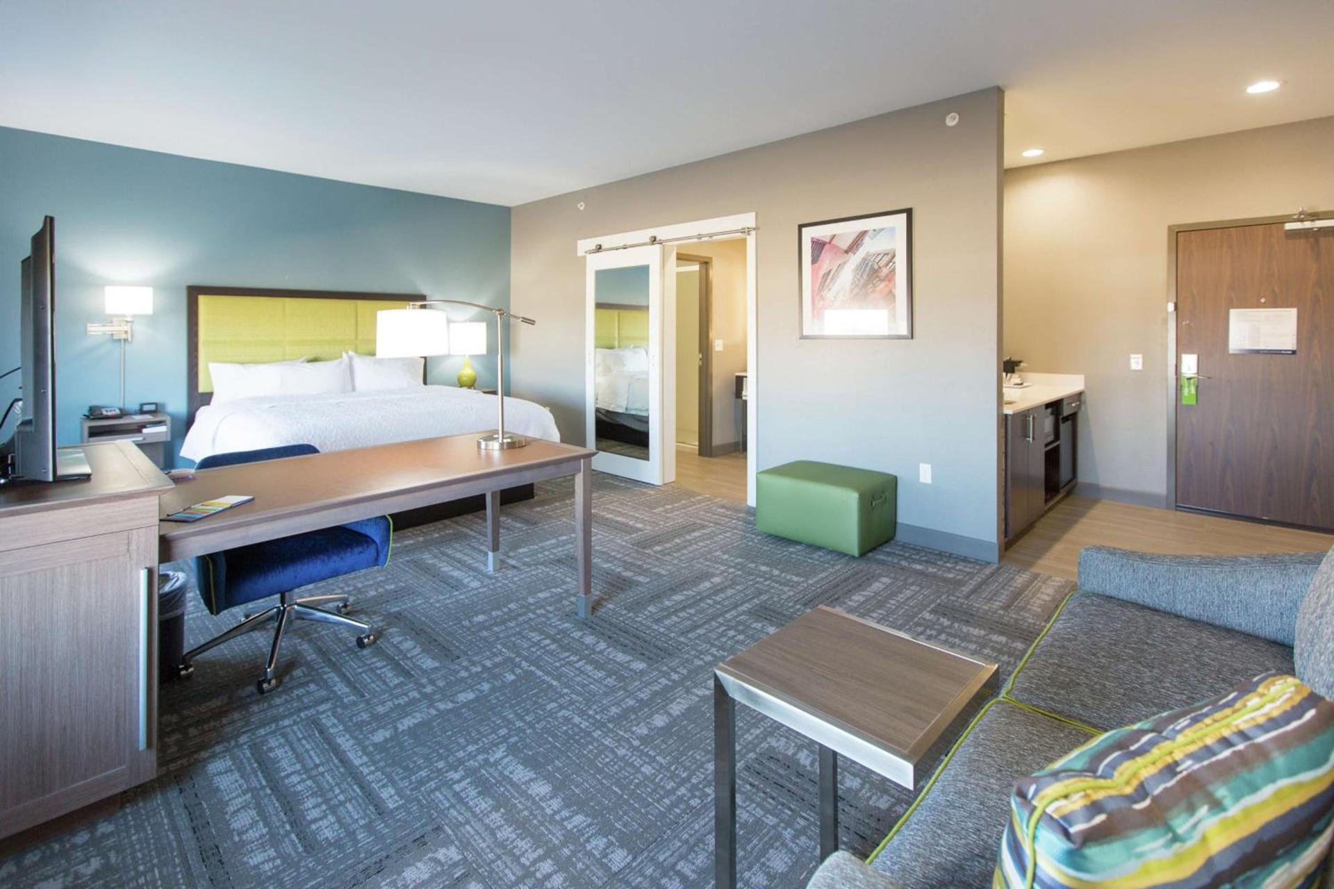 Hampton Inn & Suites Stroud photo 29
