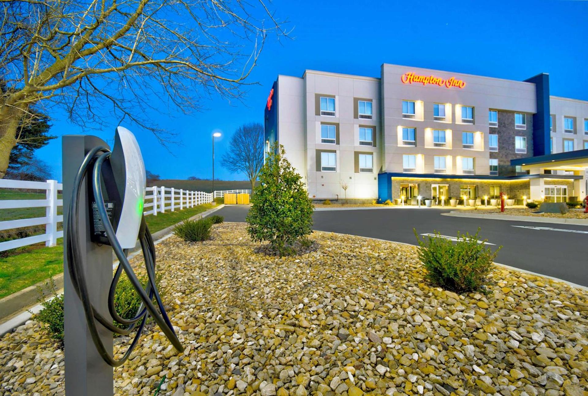 Hampton Inn Abingdon, Va photo 2