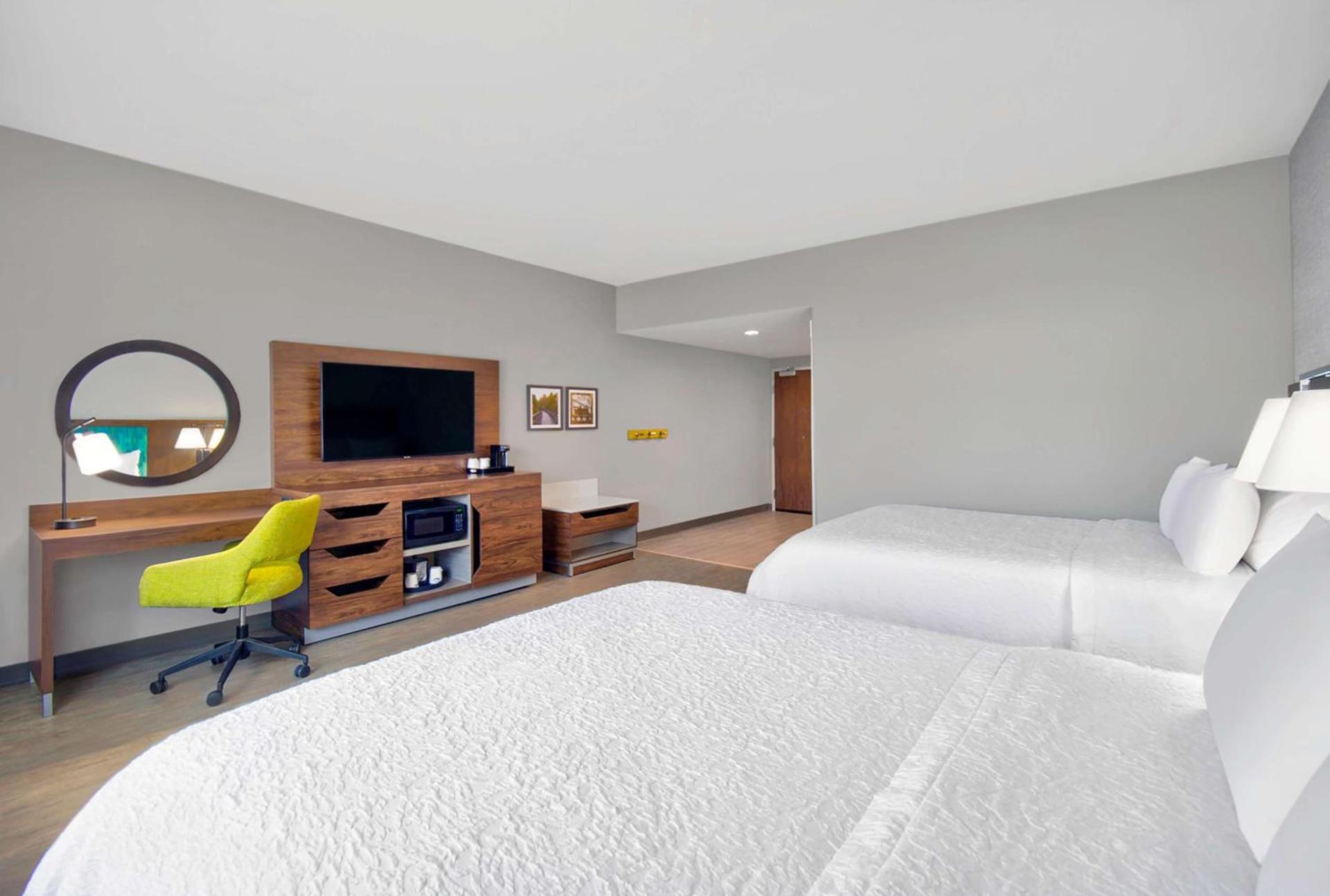 Hampton Inn Abingdon, Va photo 24