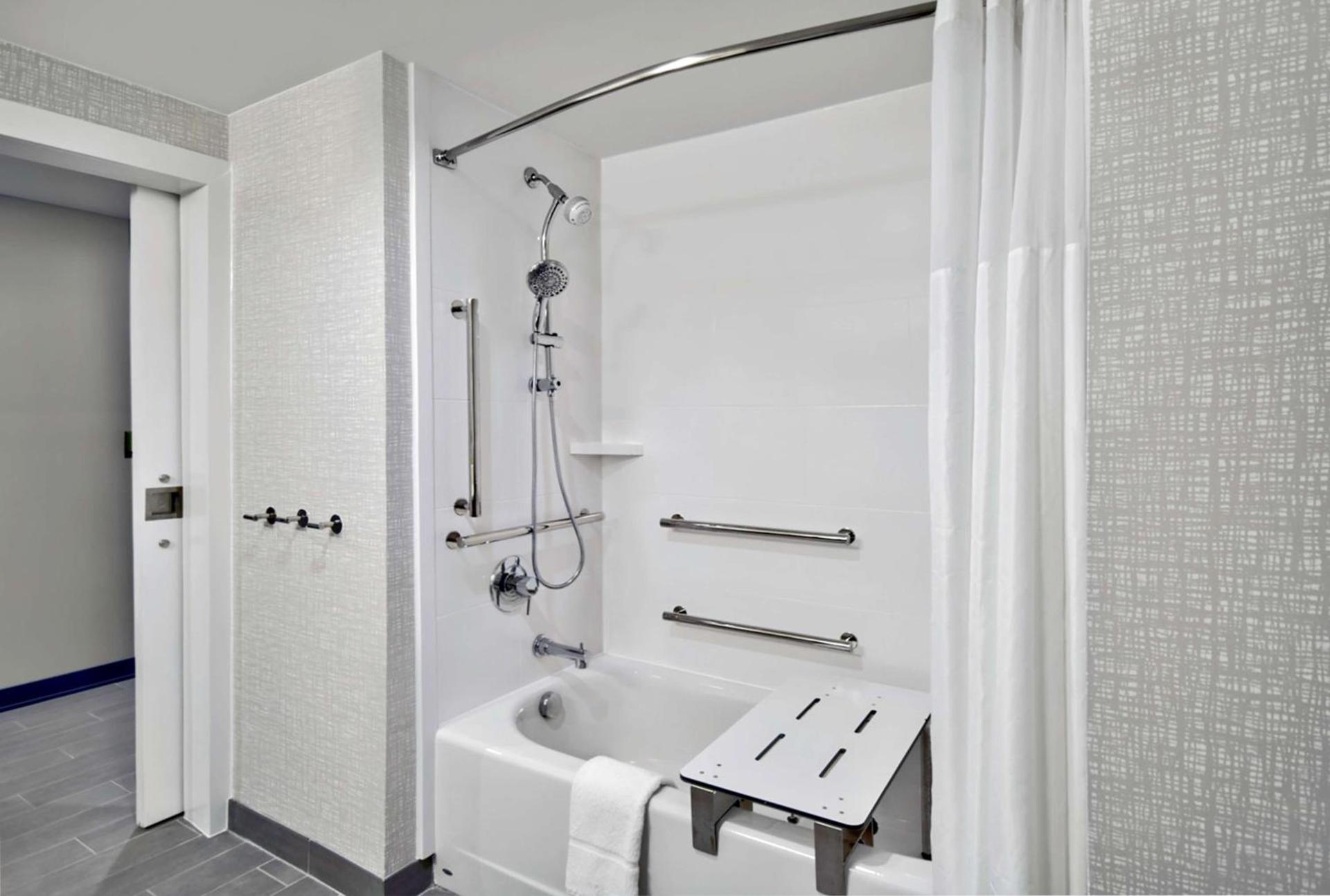 Hampton Inn Abingdon, Va photo 30