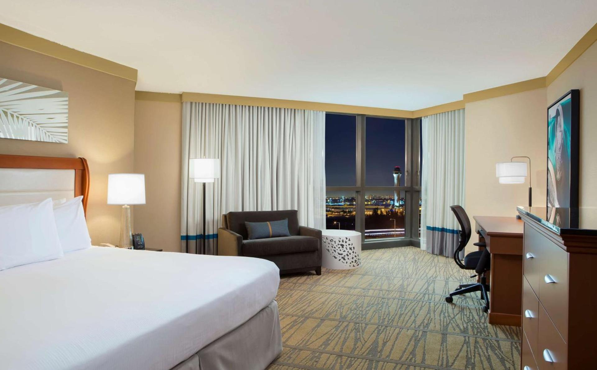DoubleTree by Hilton Hotel Miami Airport & Convention Center photo 55