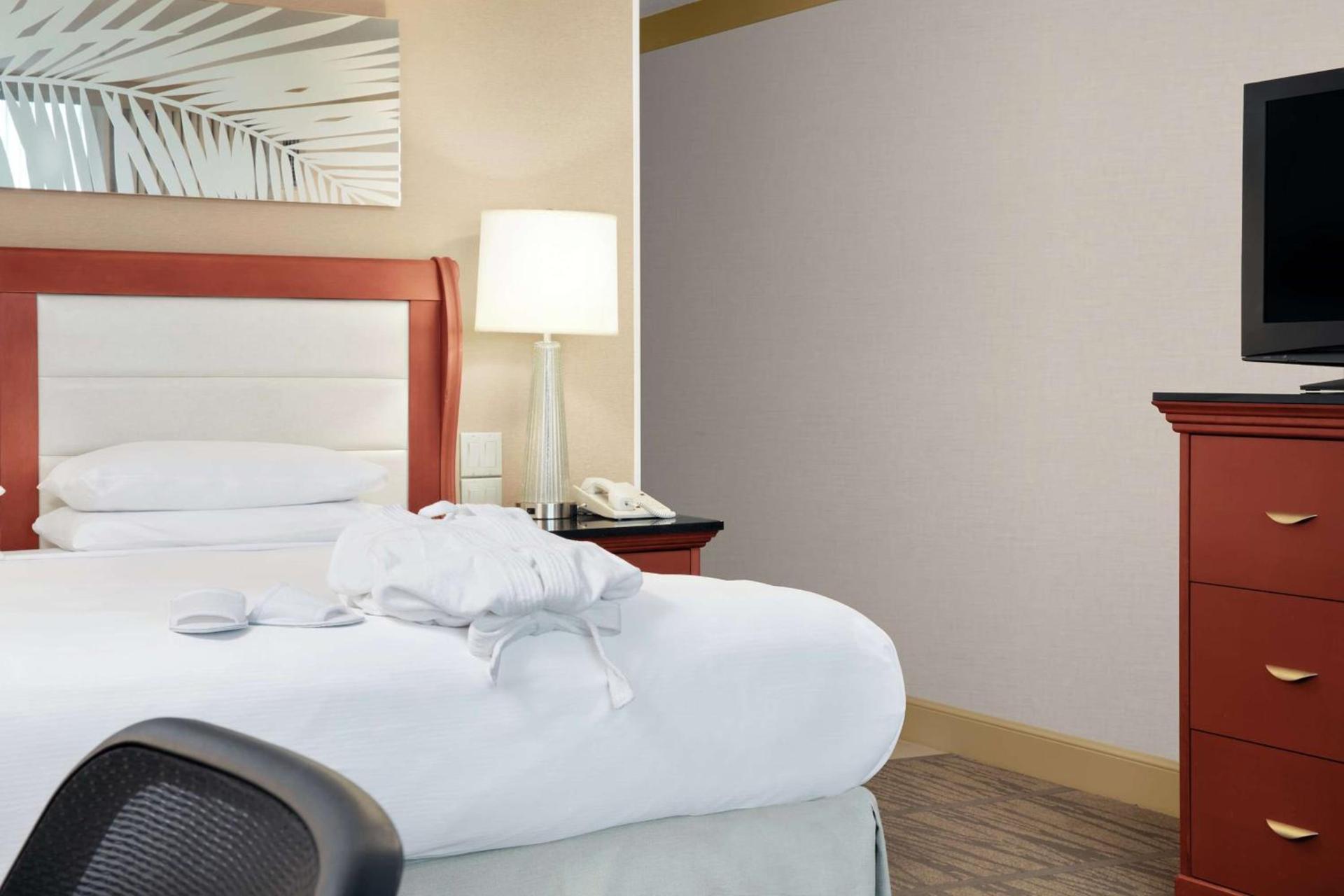 DoubleTree by Hilton Hotel Miami Airport & Convention Center photo 79