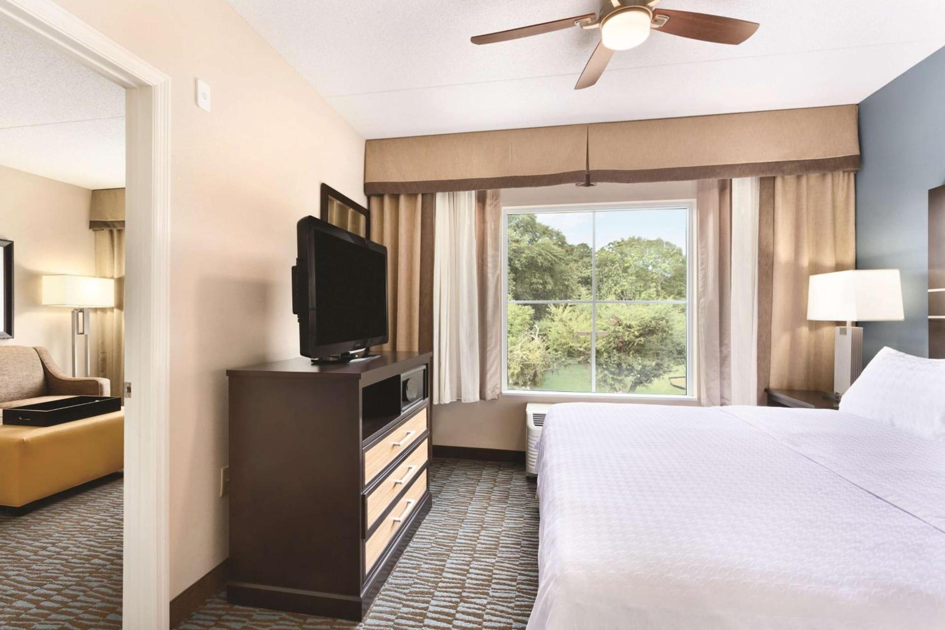 Homewood Suites Atlanta Airport North photo 18