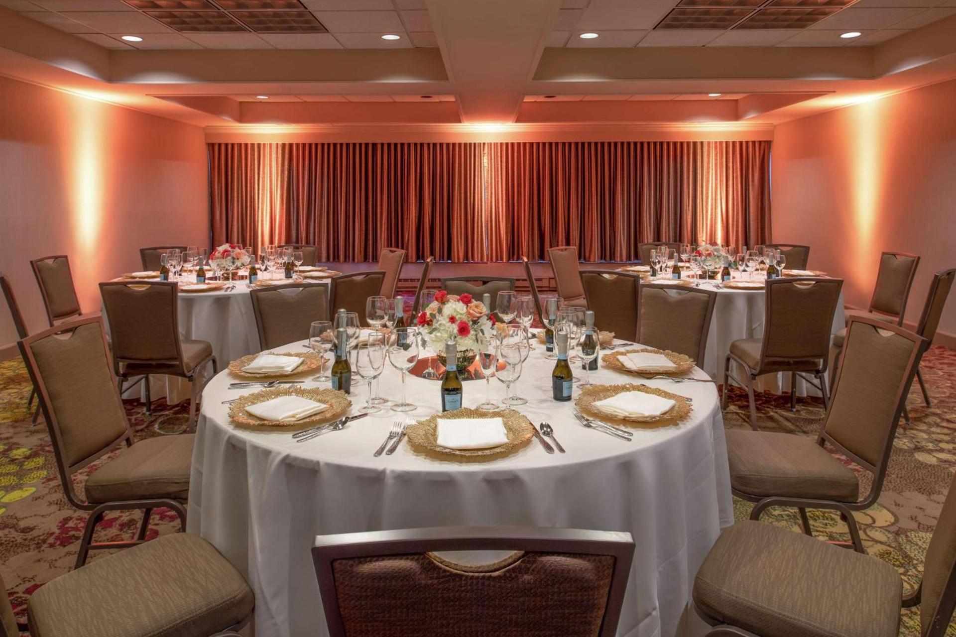 DoubleTree Suites by Hilton Seattle Airport/Southcenter photo 20