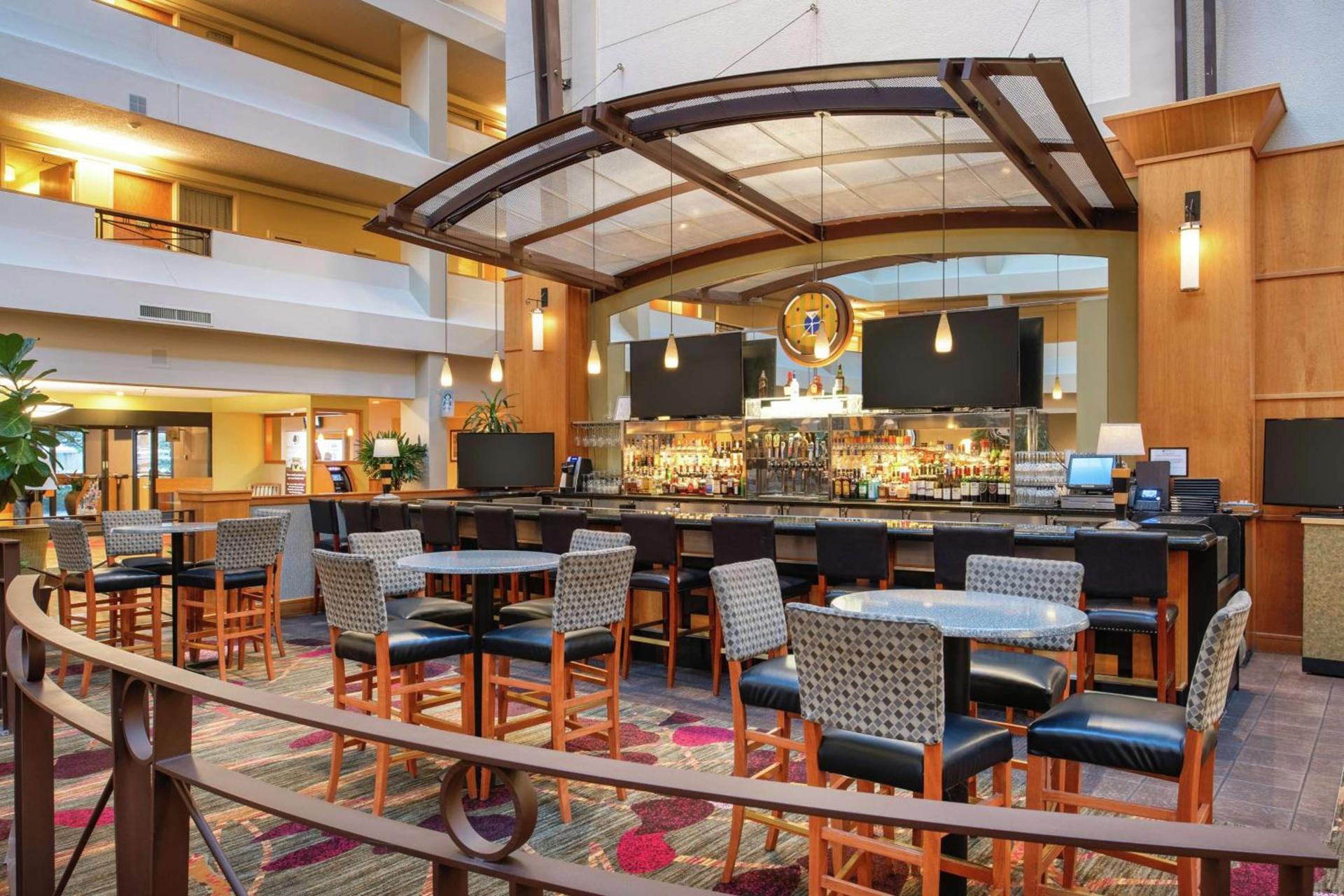 DoubleTree Suites by Hilton Seattle Airport/Southcenter photo 25