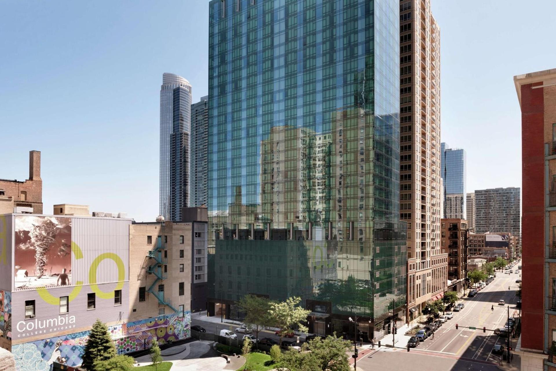 Hilton Garden Inn Chicago Downtown South Loop photo 1