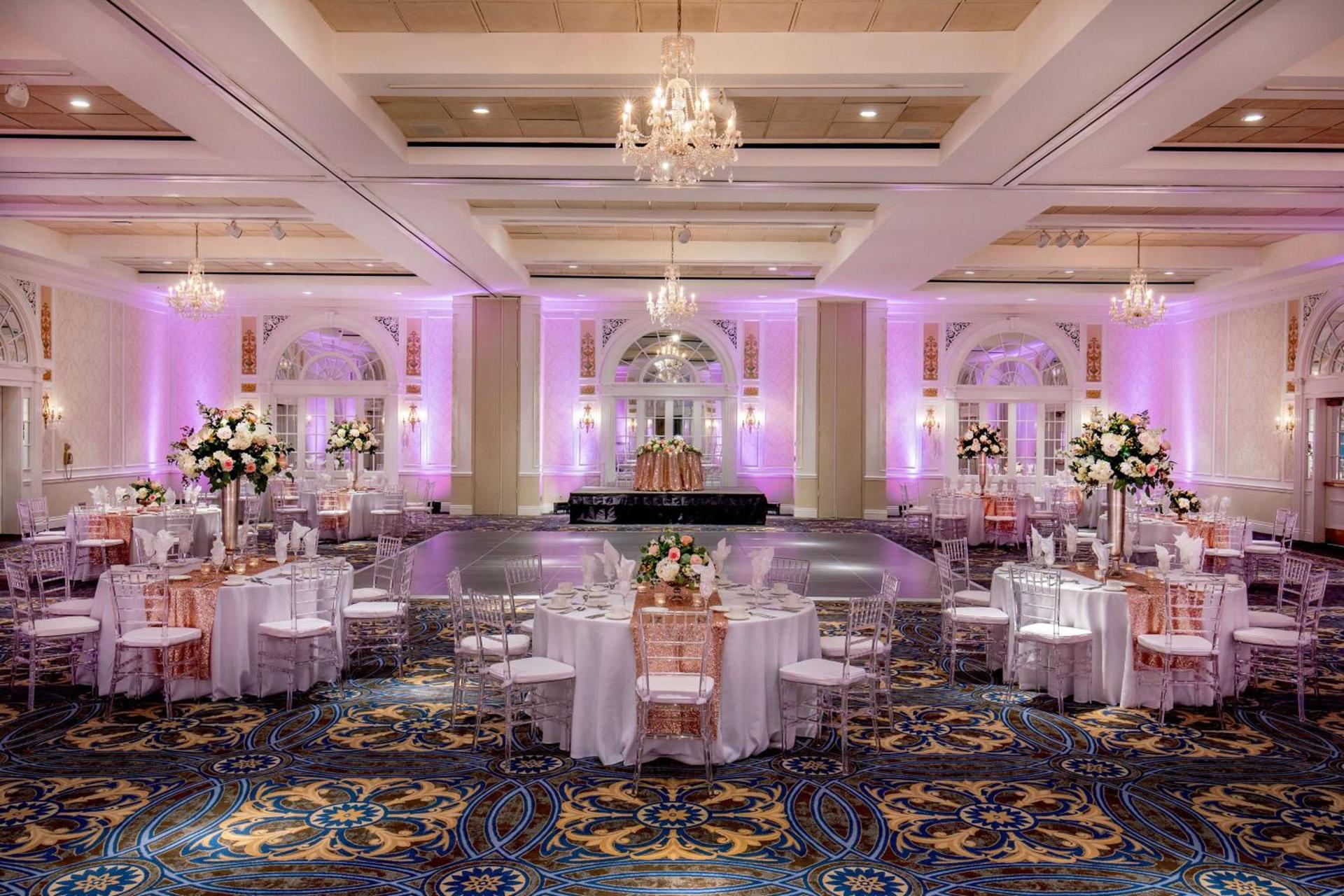 Hotel Roanoke & Conference Center, Curio Collection by Hilton photo 50