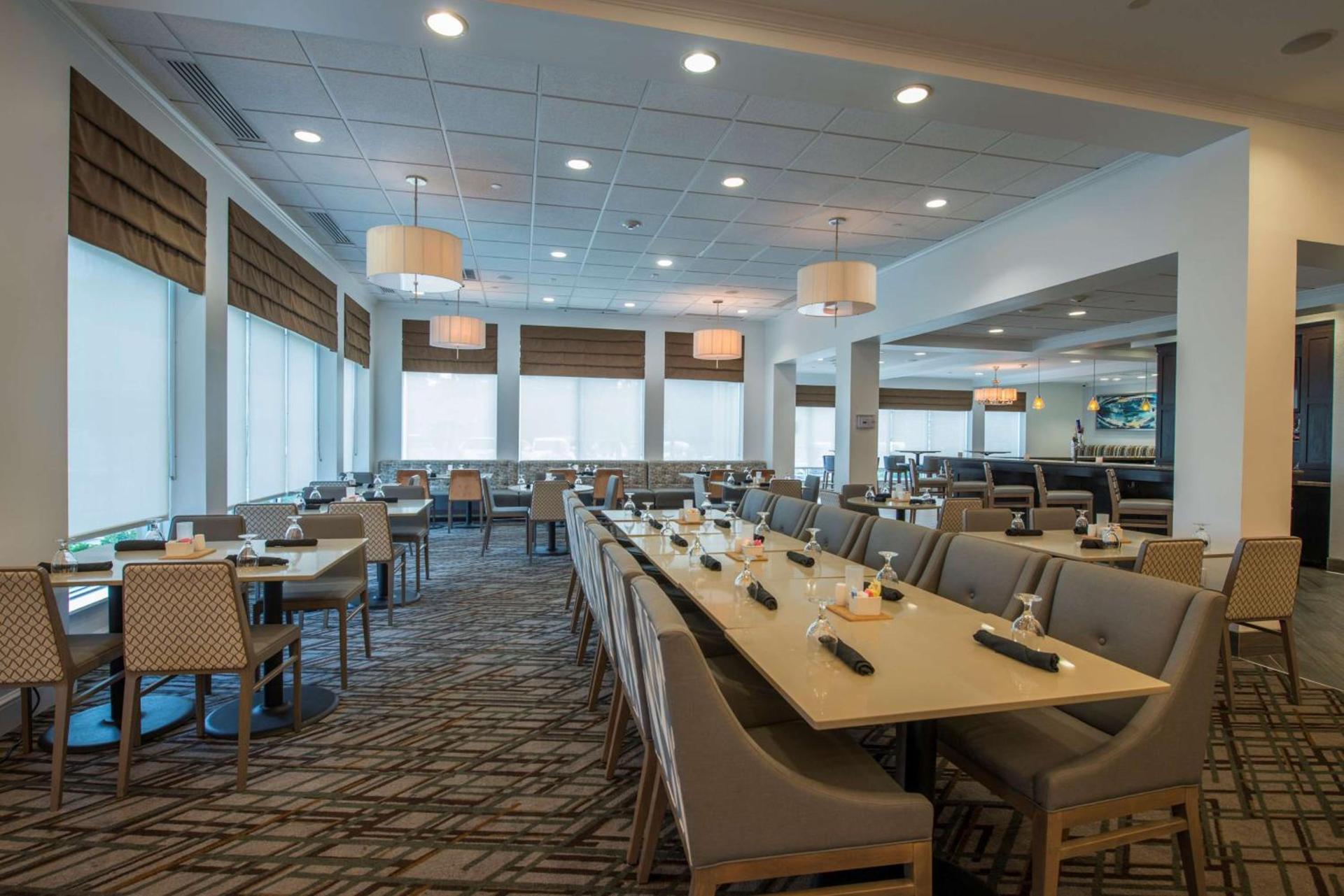 Hilton Garden Inn Atlanta Airport North photo 27