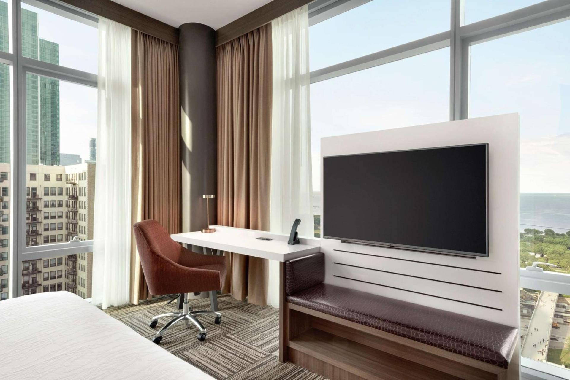 Hilton Garden Inn Chicago Downtown South Loop photo 17