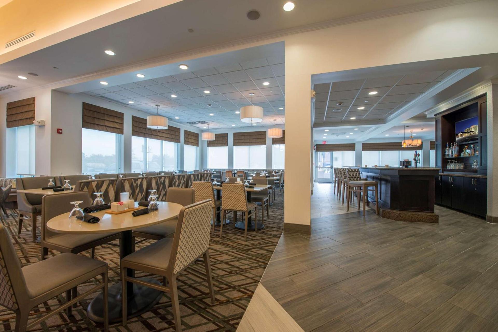 Hilton Garden Inn Atlanta Airport North photo 30