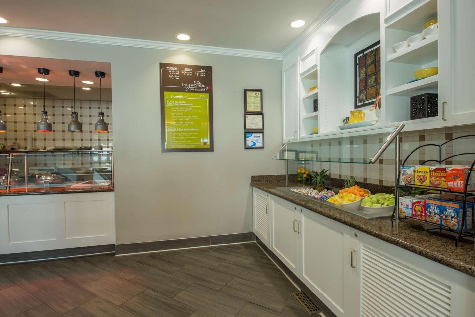 Hilton Garden Inn Atlanta Airport North photo 31