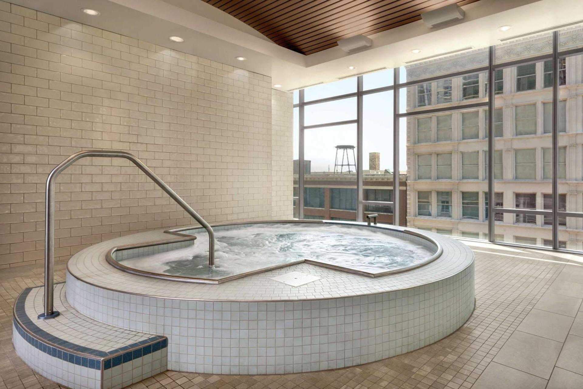 Hilton Garden Inn Chicago Downtown South Loop photo 21