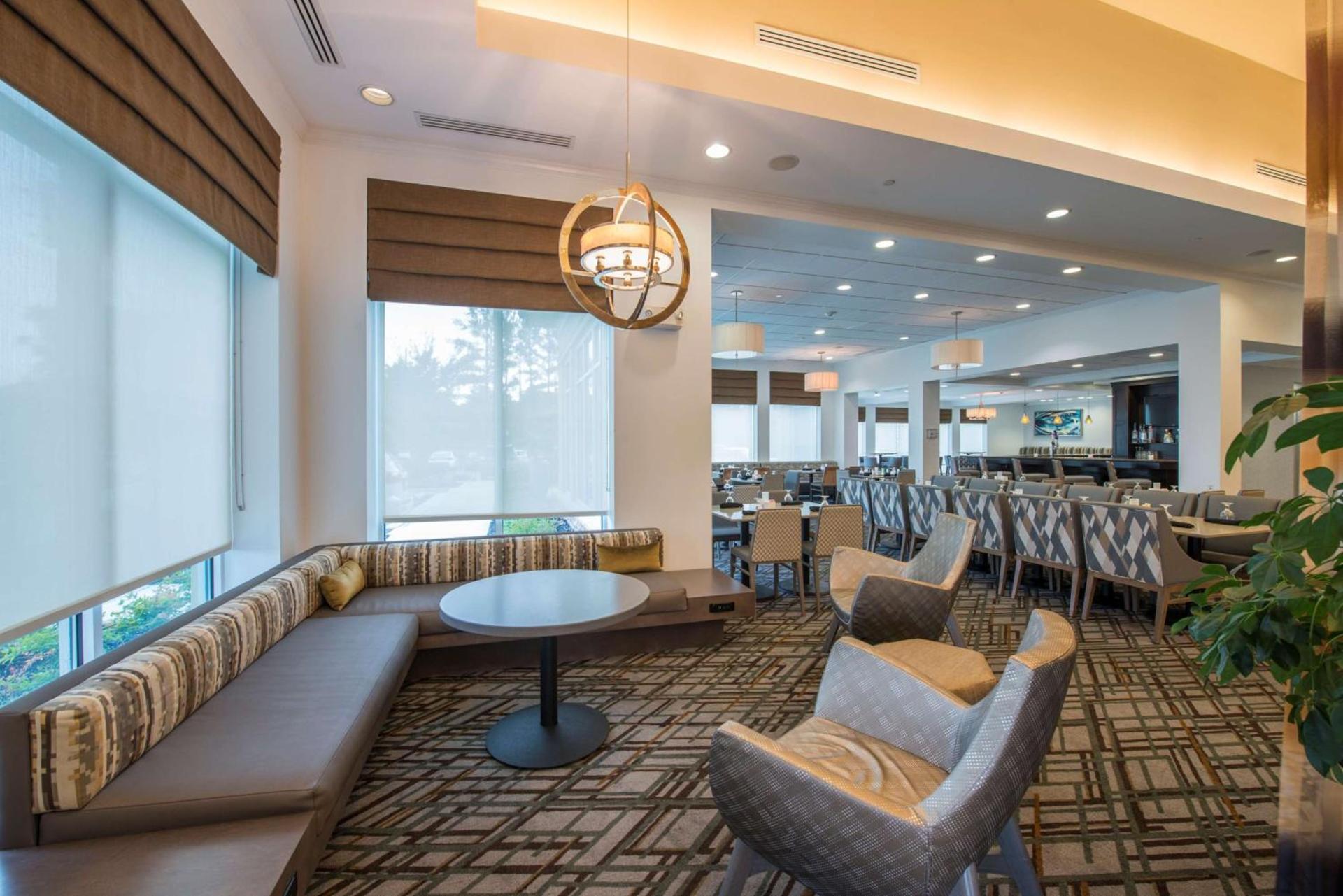 Hilton Garden Inn Atlanta Airport North photo 33