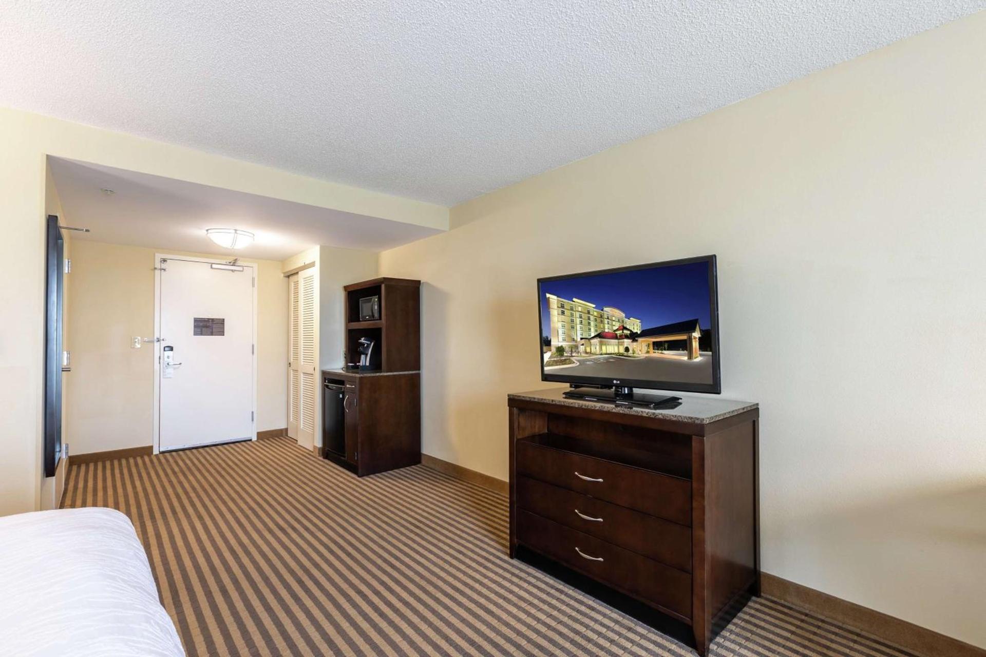 Hilton Garden Inn Atlanta Airport North photo 76