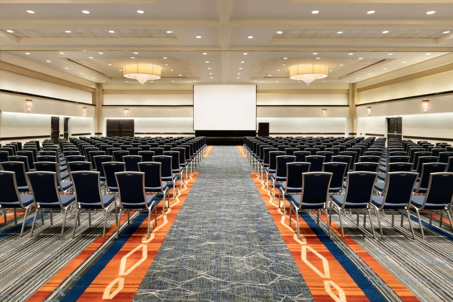 Hilton Long Island/Huntington photo 40