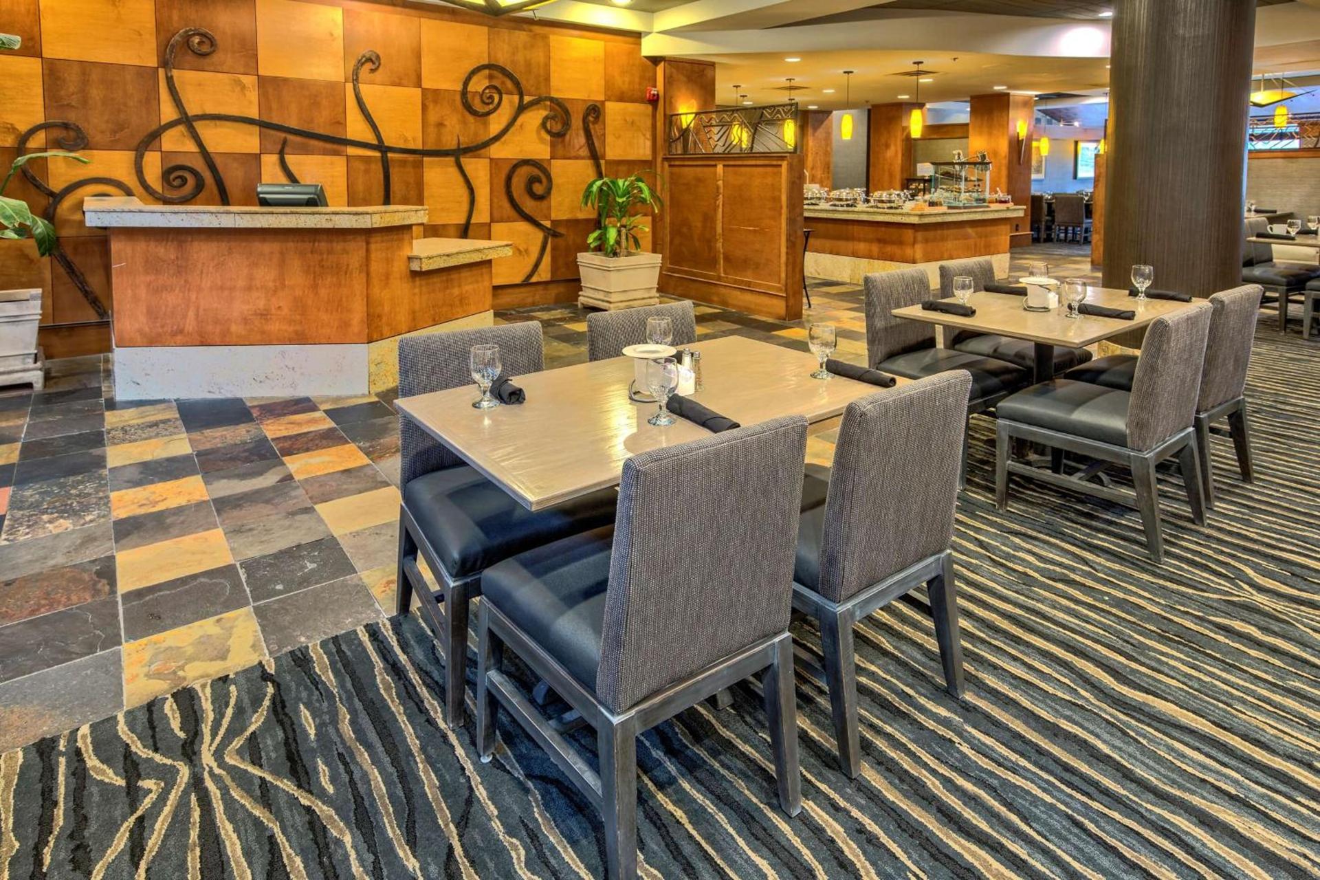 Hilton Knoxville Airport photo 16