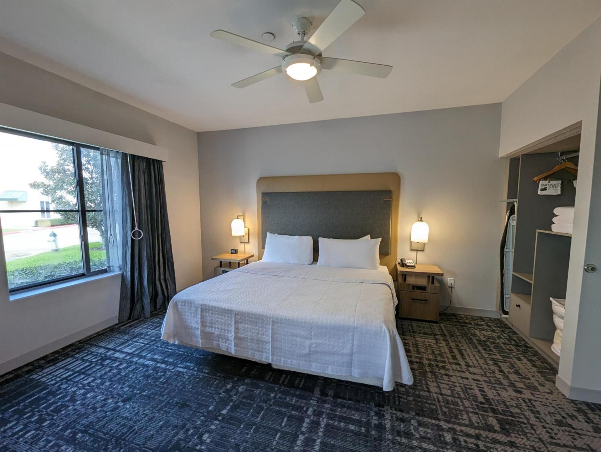 Homewood Suites Beaumont photo 34