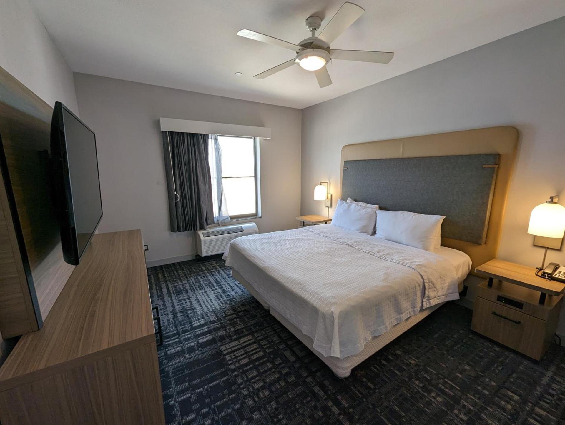 Homewood Suites Beaumont photo 39