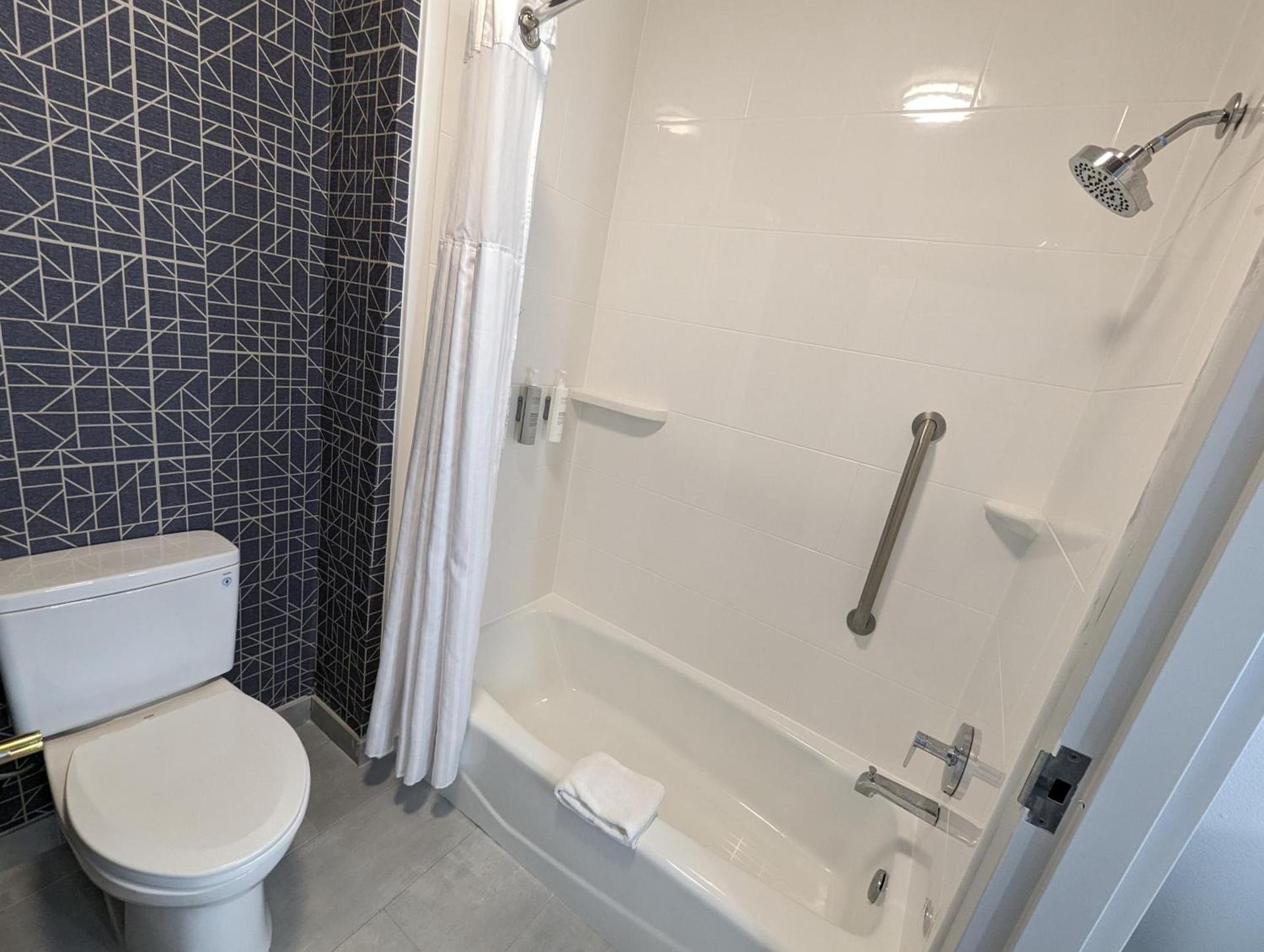 Homewood Suites Beaumont photo 55