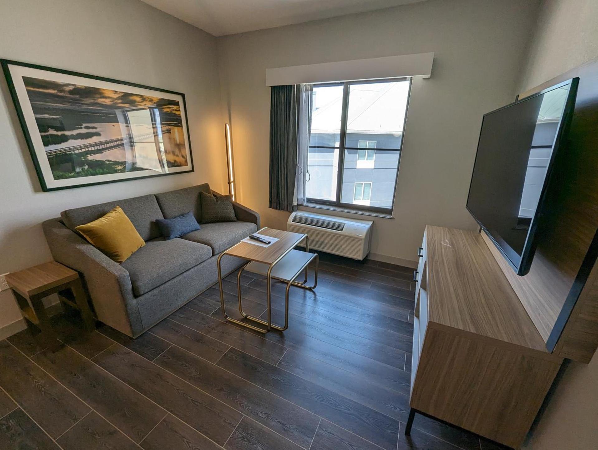 Homewood Suites Beaumont photo 43