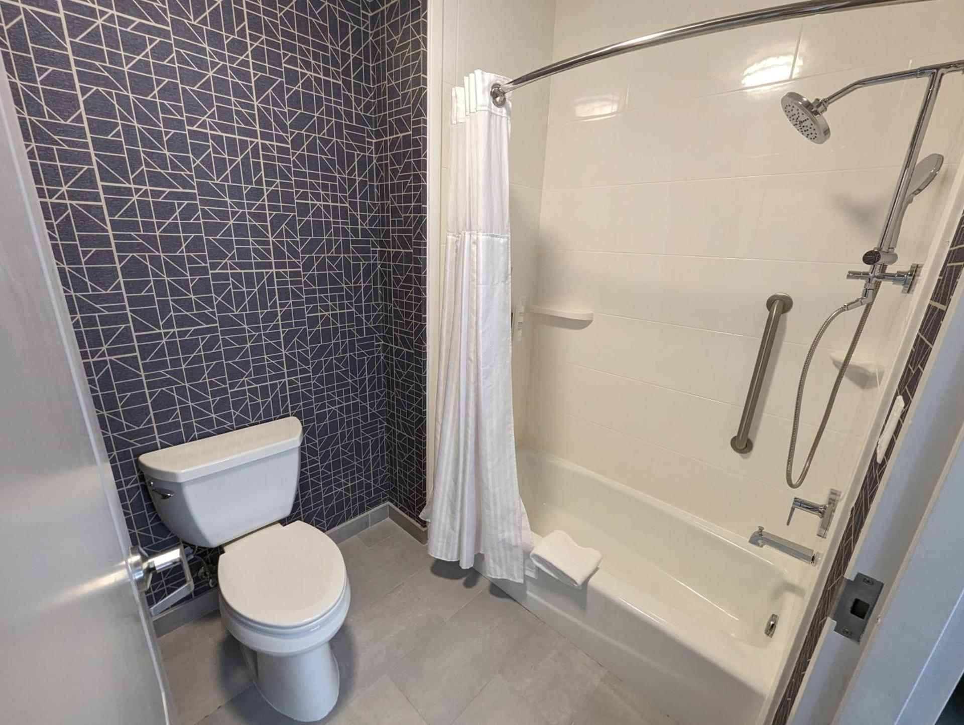 Homewood Suites Beaumont photo 65