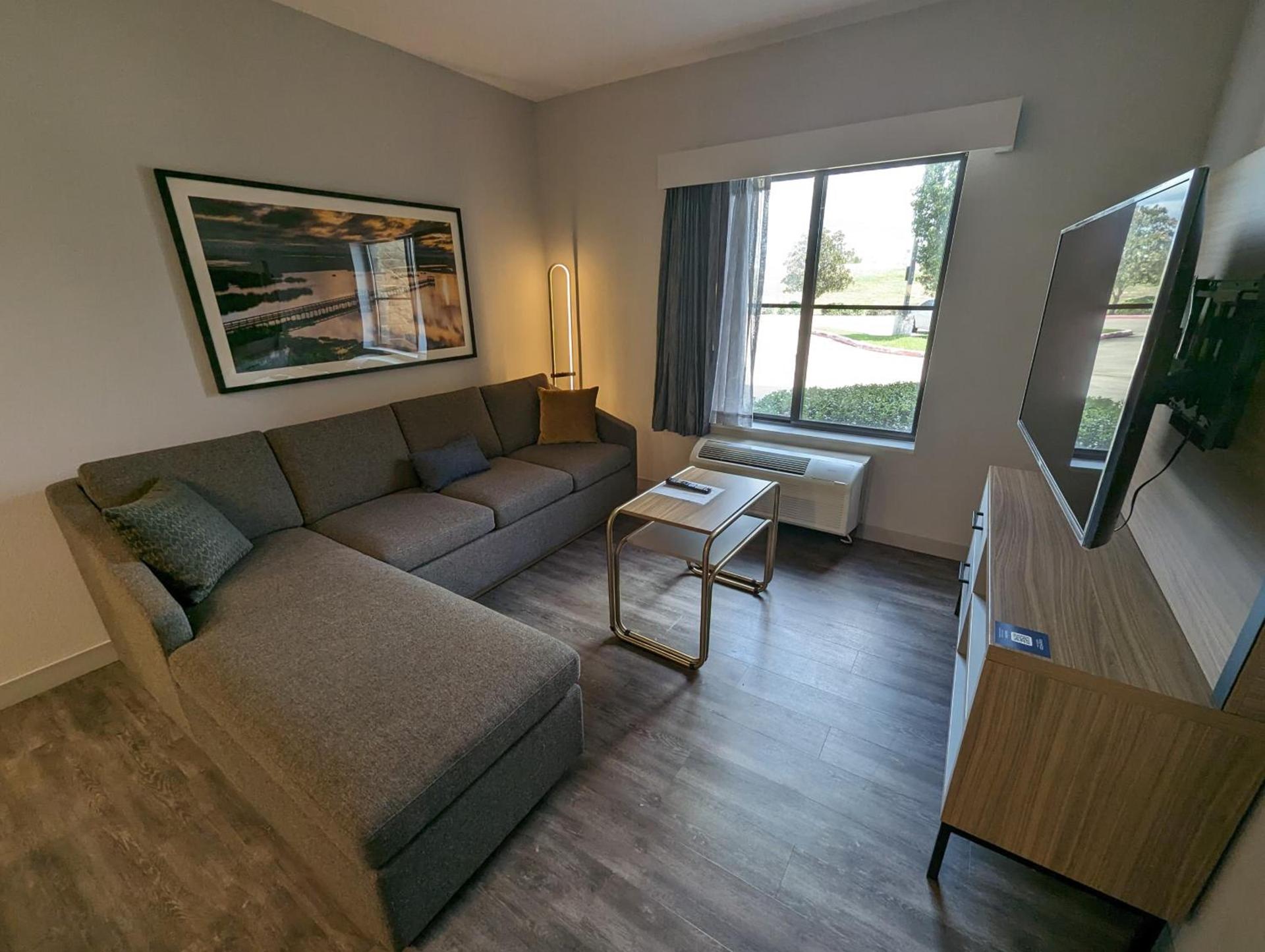 Homewood Suites Beaumont photo 64