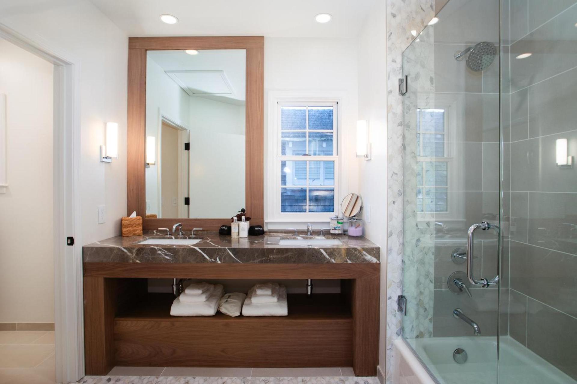 Carmel Beach Hotel photo 6
