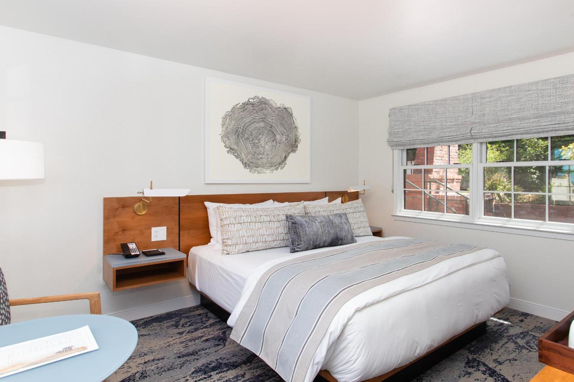 Carmel Beach Hotel photo 7