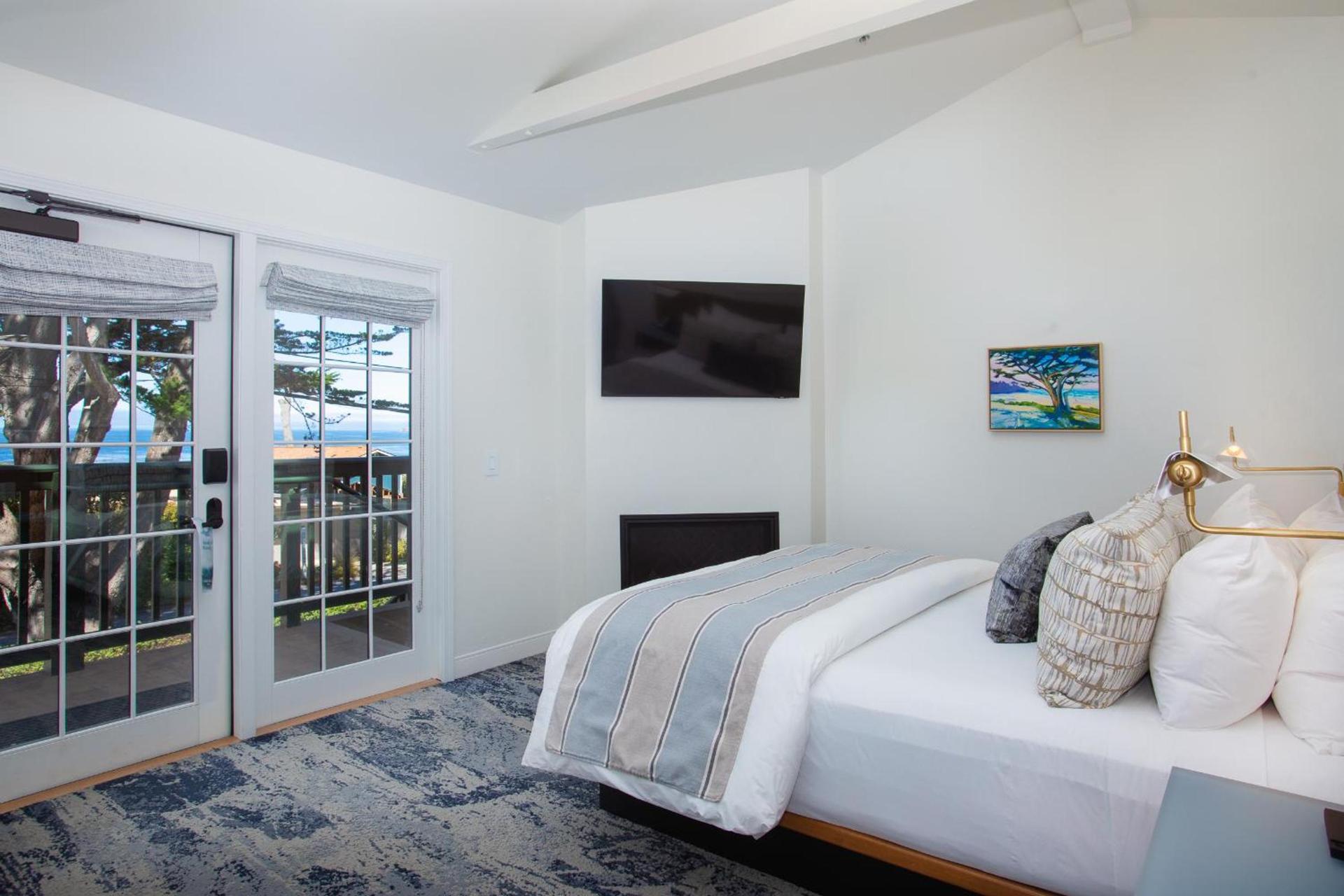 Carmel Beach Hotel photo 9