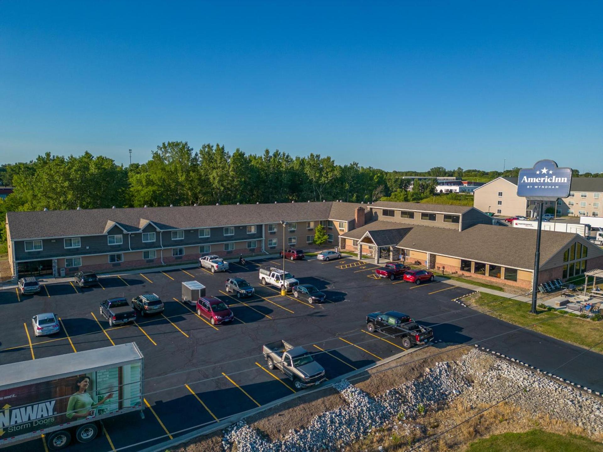 AmericInn by Wyndham Ames photo 11