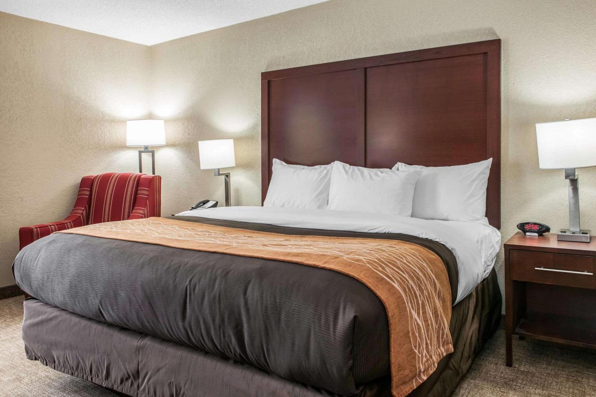 Comfort Inn Blue Ash North photo 12