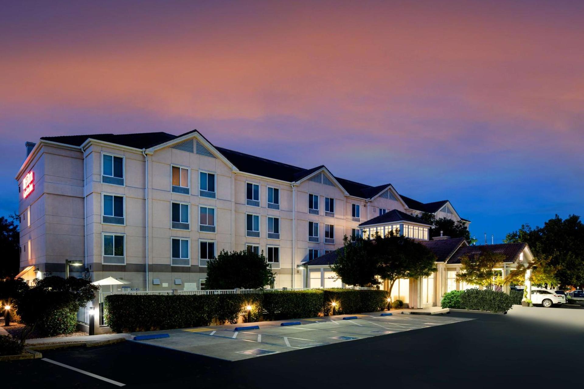 Hilton Garden Inn Folsom photo 3