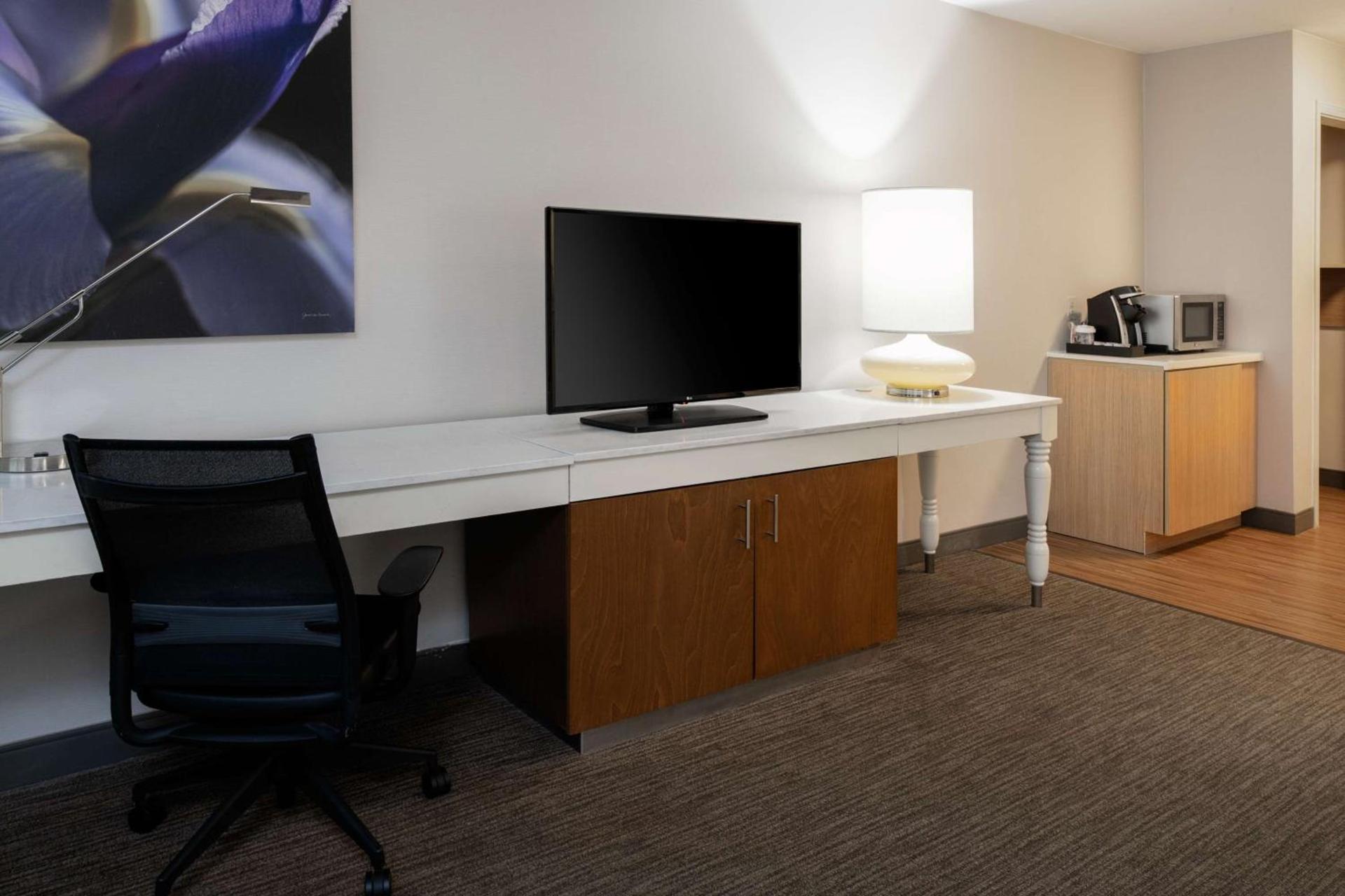 Hilton Garden Inn Folsom photo 24