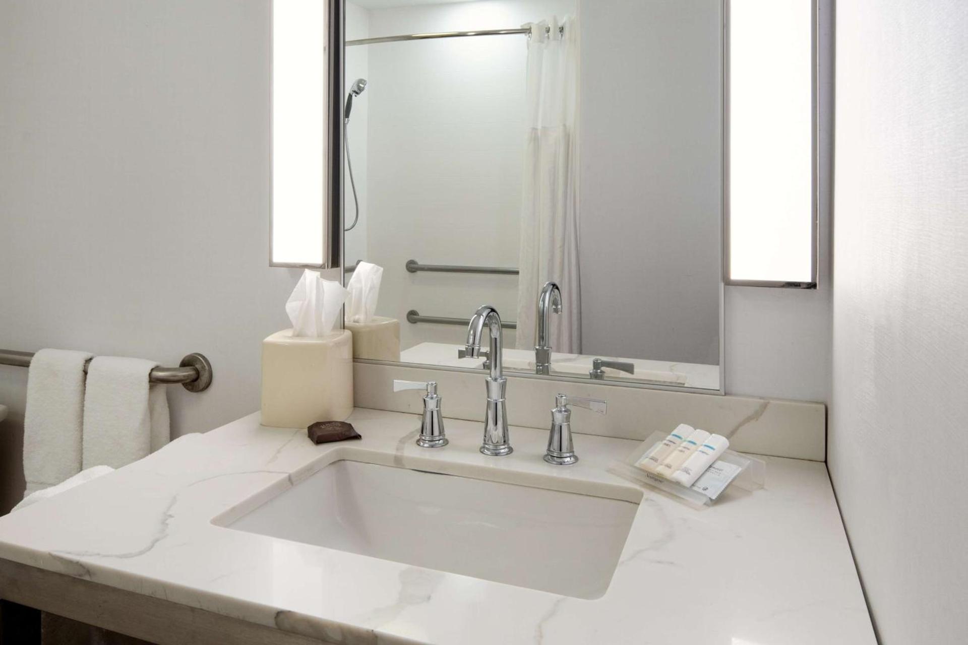 Hilton Garden Inn Folsom photo 26