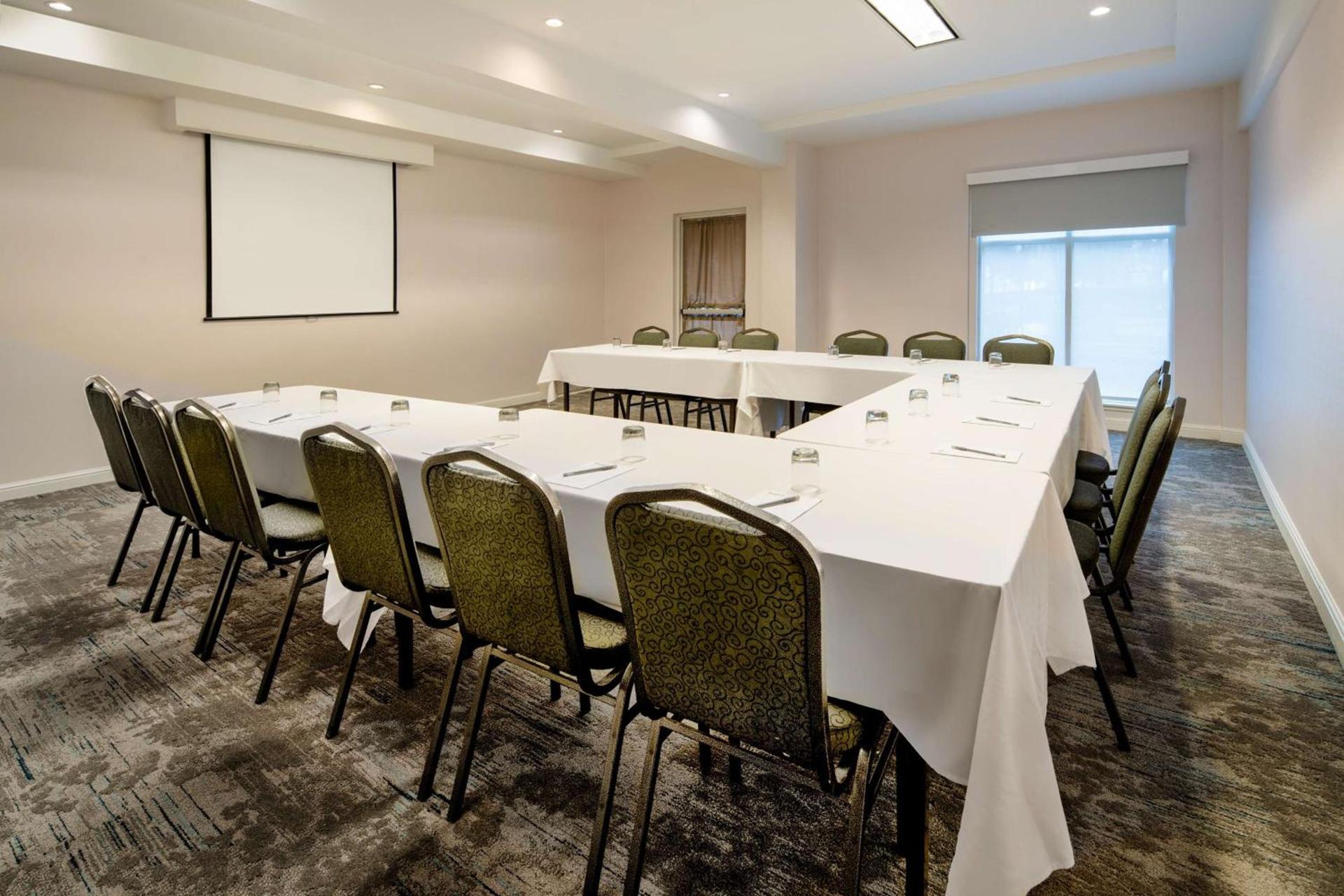 Hilton Garden Inn Folsom photo 37
