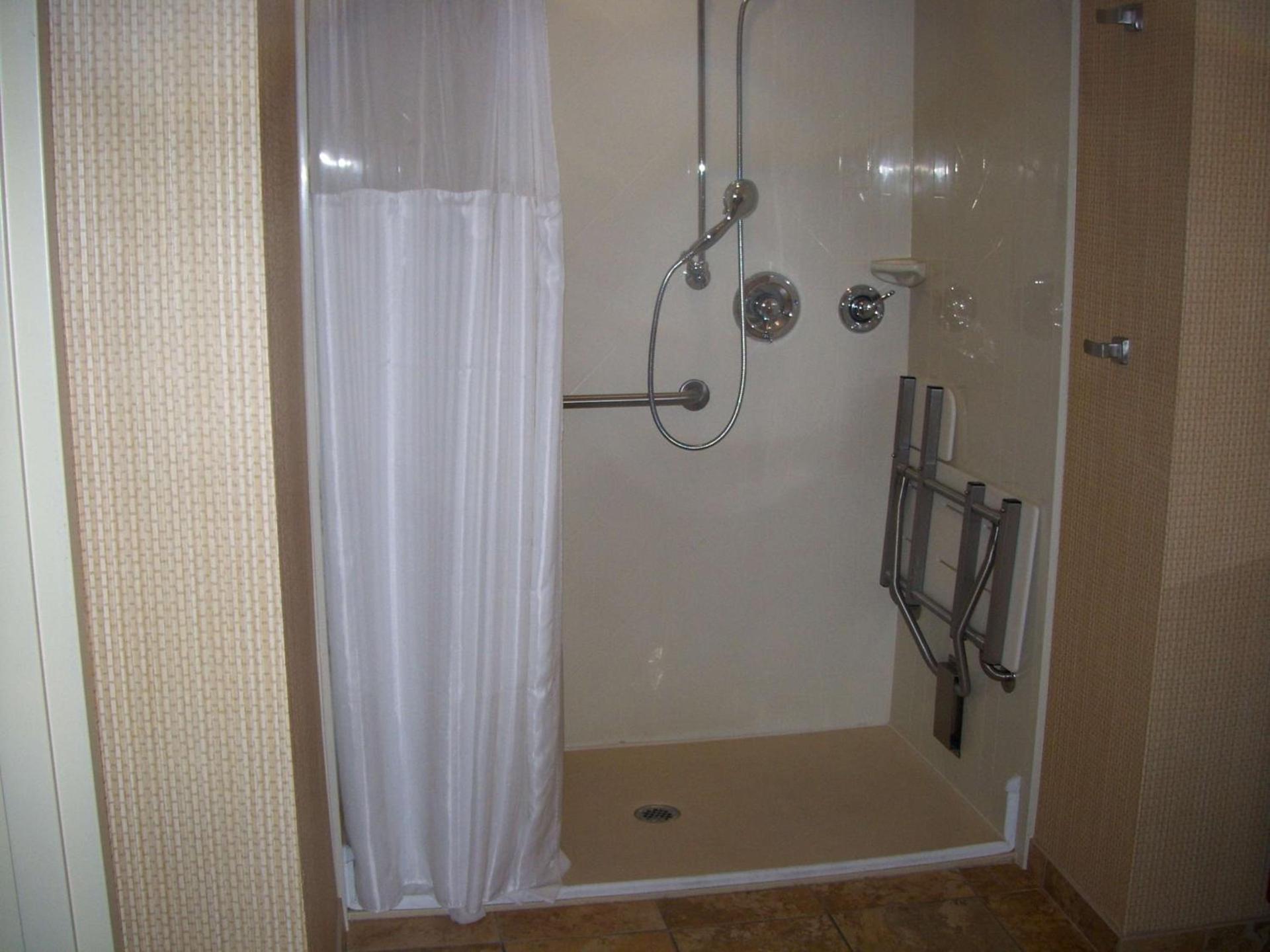 Homewood Suites by Hilton Decatur-Forsyth photo 10