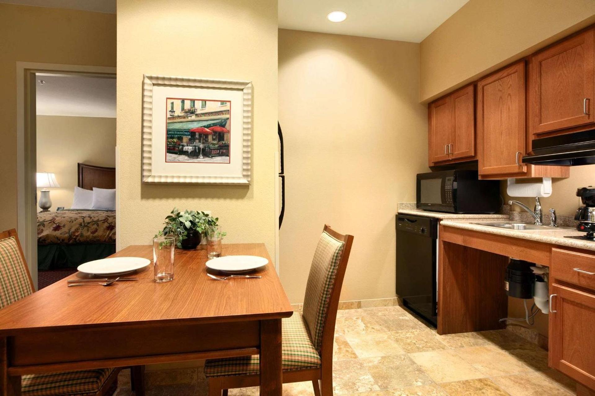 Homewood Suites by Hilton Decatur-Forsyth photo 15