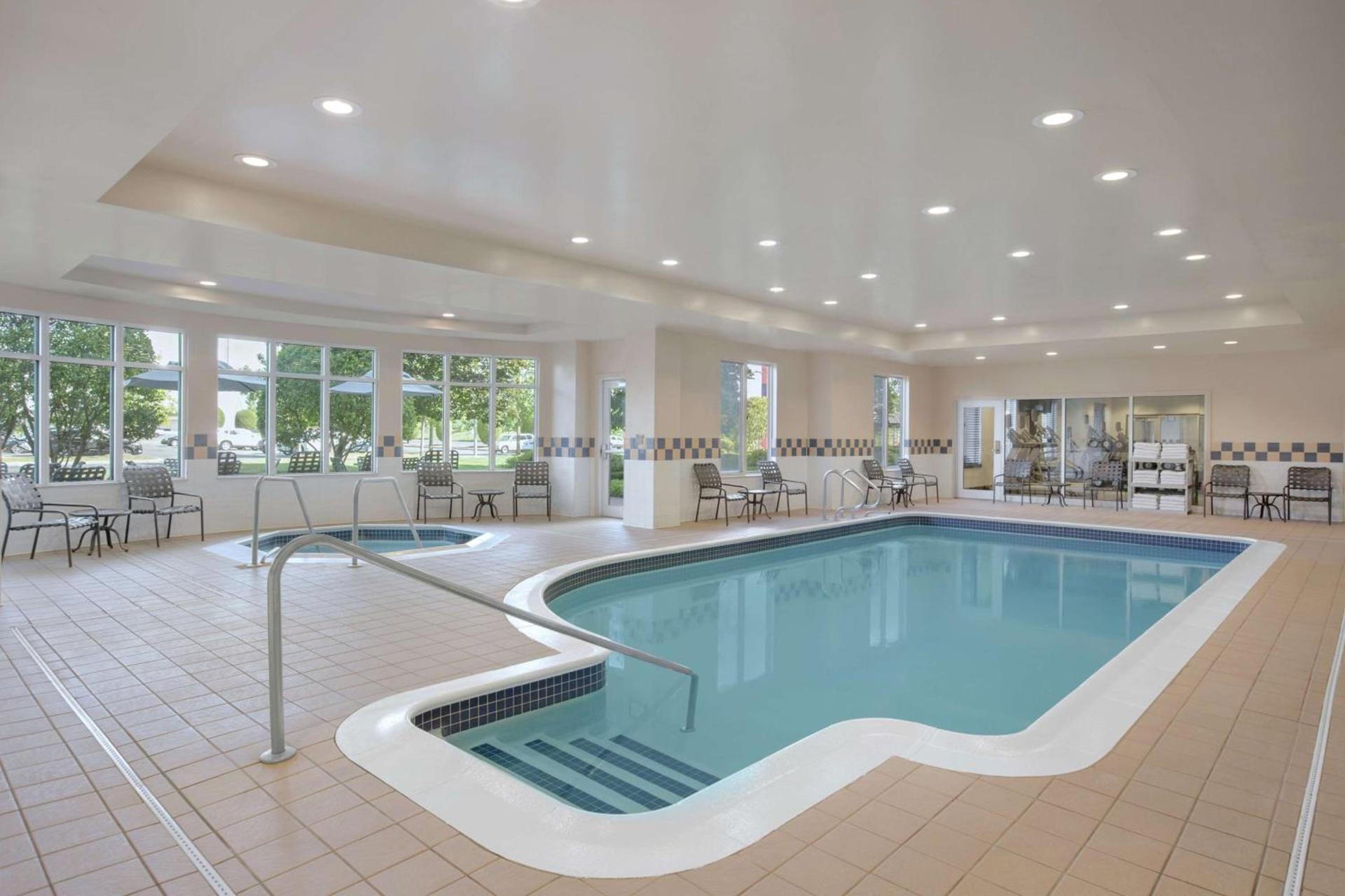 Hilton Garden Inn Springfield, MA photo 4