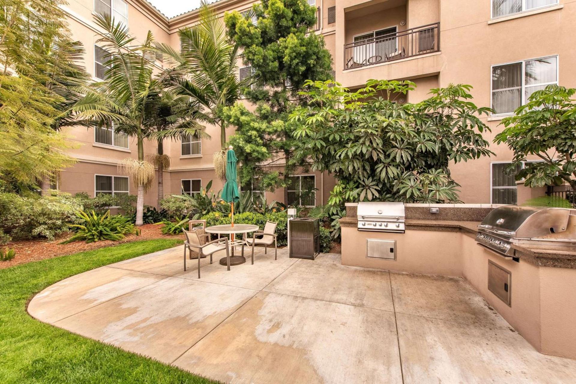 Homewood Suites by Hilton Oxnard/Camarillo photo 2