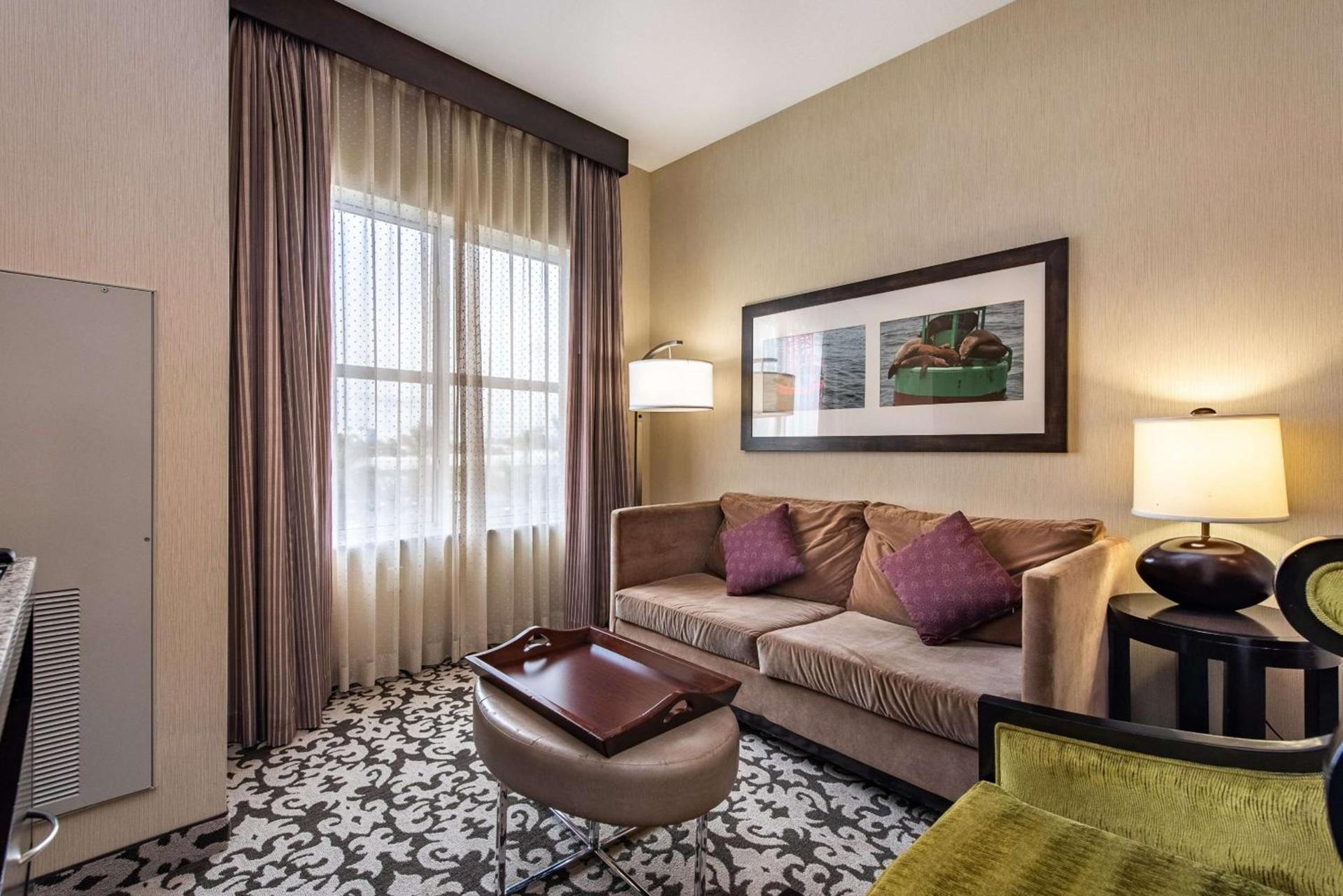 Homewood Suites by Hilton Oxnard/Camarillo photo 26