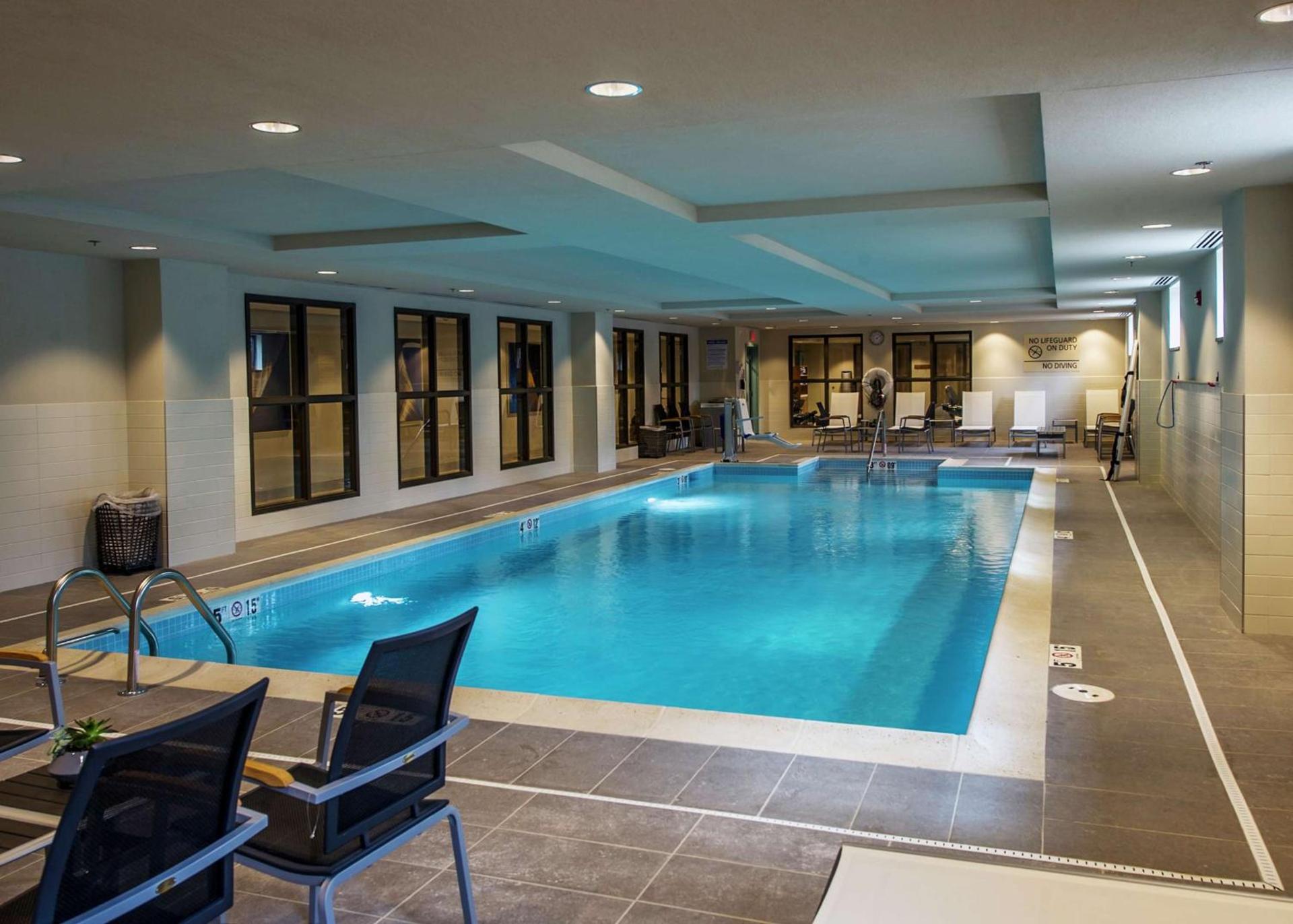 Hampton Inn & Suites/Foxborough/Mansfield photo 5