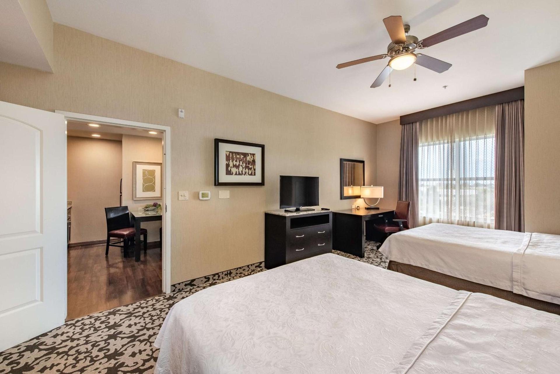 Homewood Suites by Hilton Oxnard/Camarillo photo 35